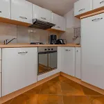 2 Bedroom Amazing In *